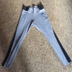 Nike leggings